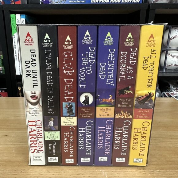 Dead Until Dark - True Blood Sookie Stackhouse Complete Set Brand New Sealed - Picture 1 of 6